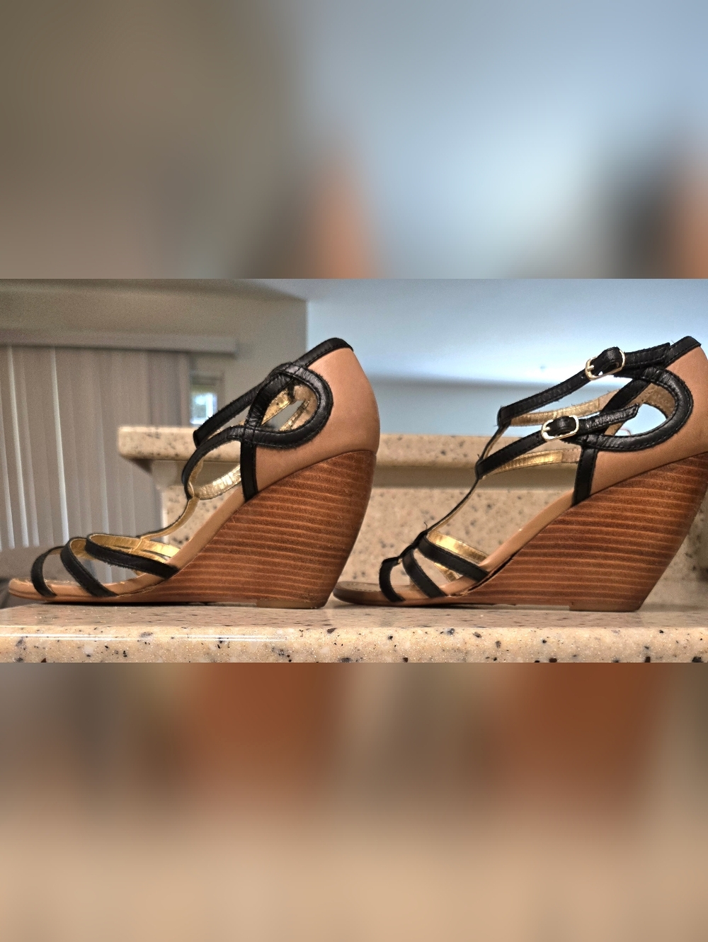 Seychelles Black Strappy T‑Bar Sandals with Gold Insole - Picture 4 of 6